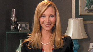 Lisa Kudrow is going to be on <em>Scandal</em>